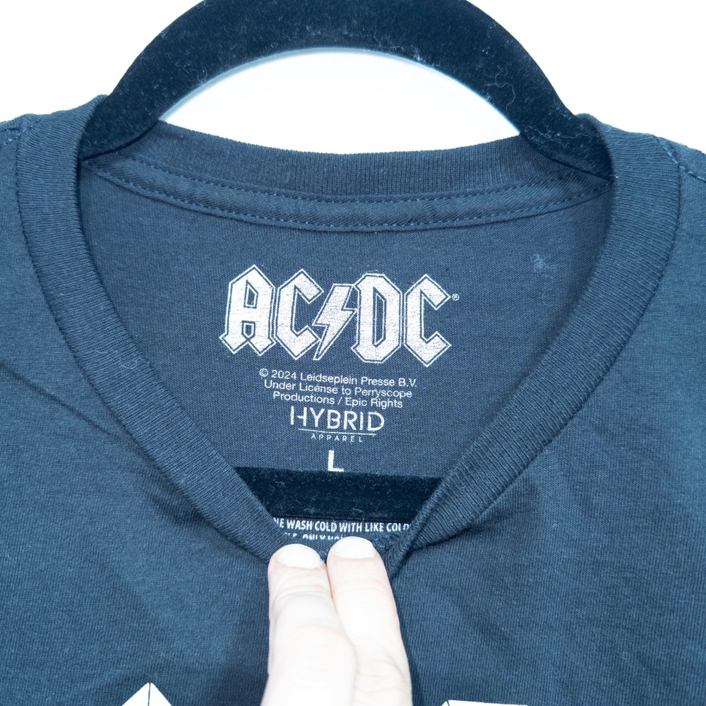AC/DC Black Hybrid Unisex Crewneck T-Shirt Size Large - Picture 4 of 5